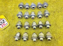 Гайка на колесо TOYOTA RAV4 2000/Цвет 1D4 9094201021 ACA21W/ACA21/ACA20W/ACA20/ACA22/ACA23/ACA26/ACA28/ZCA25/ZCA25W/ZCA26/ZCA26W 1AZFSE