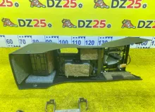 Бардачок между сиденьями SUZUKI ESCUDO 2006/Цвет Z2S 7591064J00 TA74W/TD54W/TD94W/TDA4W/TDB4W M16A, передний