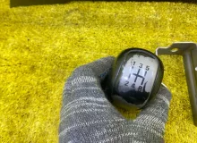 Бардачок между сиденьями SUZUKI ESCUDO 2006/Цвет Z2S 7591064J00 TA74W/TD54W/TD94W/TDA4W/TDB4W M16A, передний
