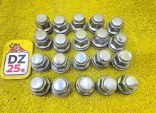 Гайка на колесо TOYOTA VOXY/NOAH 2011/Цвет 1F7 9094201021 ZRR70W/ZRR70G/ZRR70/ZRR75G/ZRR75W/ZRR75 3ZRFAE