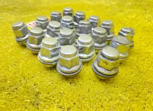 Гайка на колесо TOYOTA VOXY/NOAH 2010/Цвет 202 9094201021 ZRR70W/ZRR70G/ZRR70/ZRR75G/ZRR75W/ZRR75 3ZRFAE