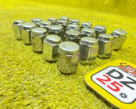 Гайка на колесо TOYOTA