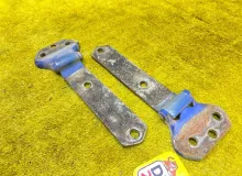 Петли двери багажника NISSAN MISTRAL 1996/Цвет TJ4 904000F000 KR20 TD27T, задние