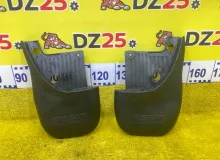 Брызговик NISSAN MISTRAL 1996/Цвет TJ4 788100F005 KR20 TD27T, задний