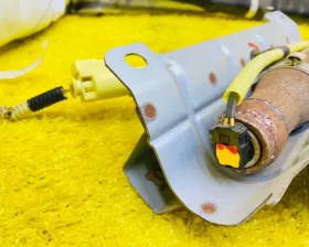 Подушка безопасности боковая, потолочная Toyota