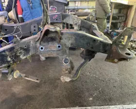Рама Nissan