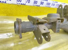 Чулок моста NISSAN MISTRAL 1996/Цвет TJ4 430100F004 KR20 TD27T, задний