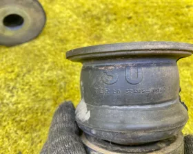 Подушка кузова Toyota