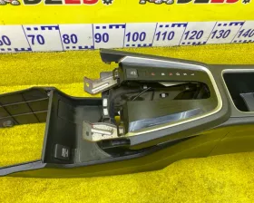 Бардачок между сиденьями HONDA
