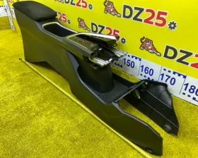 Бардачок между сиденьями HONDA