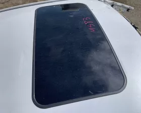Люк Toyota