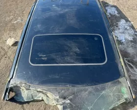 Люк Toyota