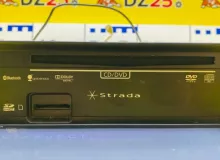 Магнитофон PANASONIC STRADA CNS300WD 2012/PANASONIC STRADA CN-S300WD CNS300WD ZGE20 2ZRFAE, передний