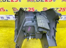 Бардачок TOYOTA WISH 2013/Цвет 202 5541068050B0 ZGE20W 2ZRFAE, передний
