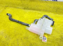 Бачок расширительный TOYOTA LAND CRUISER PRADO 2017-2024 1664011020 GDJ150W/GDJ150/GDJ151W/GDJ151 1GDFTV, передний