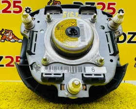Подушка безопасности водителя TOYOTA