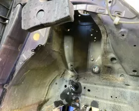 Лонжерон TOYOTA