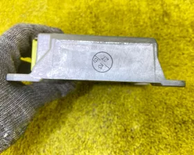 Блок управления airbag Toyota