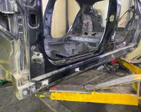 Порог кузова Mercedes-Benz