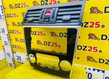 Консоль магнитофона SUBARU LEVORG 2015/ЦВЕТ 61K 66065VA210 VM4 FB16E, передний