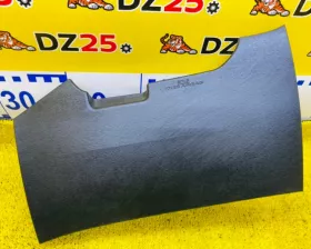 Подушка безопасности для колен Toyota