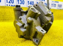 Компрессор кондиционера TOYOTA AVENSIS 2012/Цвет 1F7 8831005140 ZRT272 3ZRFAE, передний