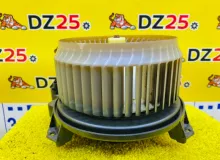 Мотор печки TOYOTA AVENSIS 2012/Цвет 1F7 8710302130 ZRT272 3ZRFAE, передний