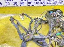 Коса под капот TOYOTA AVENSIS 2012/Цвет 1F7 8211105Q40 ZRT272 3ZRFAE, передняя