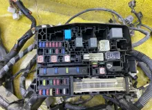 Коса под капот TOYOTA AVENSIS 2012/Цвет 1F7 8211105Q40 ZRT272 3ZRFAE, передняя