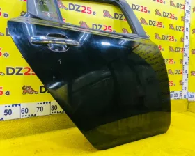 Дверь боковая Nissan
