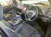 Накладка на порог NISSAN LEAF 2016/Цвет KH3 768528A27E AZE0 EM57, передняя правая