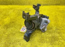 Подушка двигателя TOYOTA COROLLA FIELDER 2010/ЦВЕТ 202 1230537030 ZRE144G 2ZRFAE, передняя правая