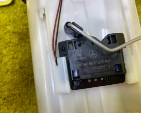 Топливный насос Mercedes-Benz