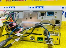 Магнитофон CLARION MAX9700DT 1997/CLARION MAX9700DT MAX9700DT JB33W G13B, передний