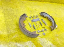 Механизм стояночного тормоза TOYOTA 4RUNNER/HILUX SURF 2006 UZN210/UZN215/RZN215W/GRN215W/GRN210/TRN215W/KDN215W/VZN215W 2UZFE, задний правый