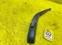 Дворник 5-й двери TOYOTA PRIUS 8524128120 ZVW30, задний