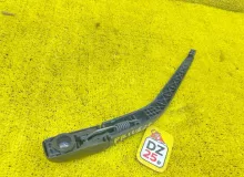Дворник 5-й двери TOYOTA PRIUS 8524128120 ZVW30, задний