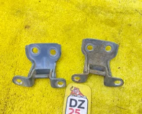 Петля дверная Toyota