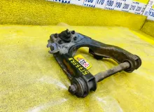 Рычаг DAIHATSU ROCKY/FEROZA 1995/Цвет B23 F300S HDE, передний правый Рычаг DAIHATSU ROCKY/FEROZA 1995/Цвет B23 F300S HDE, передний правый