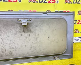 Люк Toyota