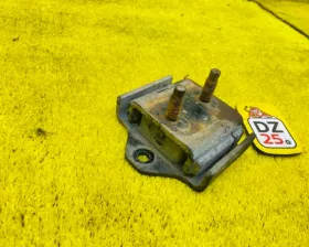 Подушка коробки передач Toyota