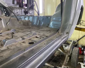 Порог кузова Toyota
