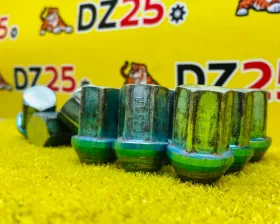 Гайка на колесо Suzuki