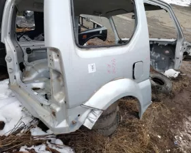 Крыло заднее Suzuki