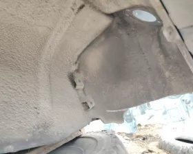 Крыло заднее Suzuki