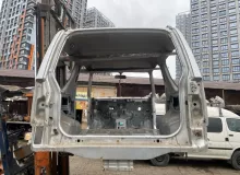 Тазик железный SUZUKI JIMNY/JIMNY SIERRA/JIMNY WIDE 1998/Цвет Z2S 6211181A01 JB33W/JB43W G13B, задний