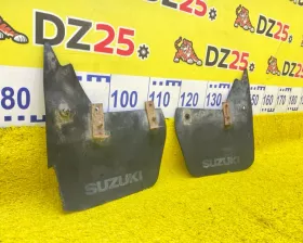 Брызговик SUZUKI