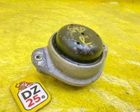 Подушка двигателя Mercedes-Benz