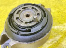 Подушка двигателя Mercedes-Benz S-CLASS 1994/Цвет 721 A1402401317 W140 M119E50, передняя правая
