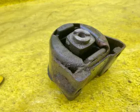 Подушка коробки передач Mercedes-Benz